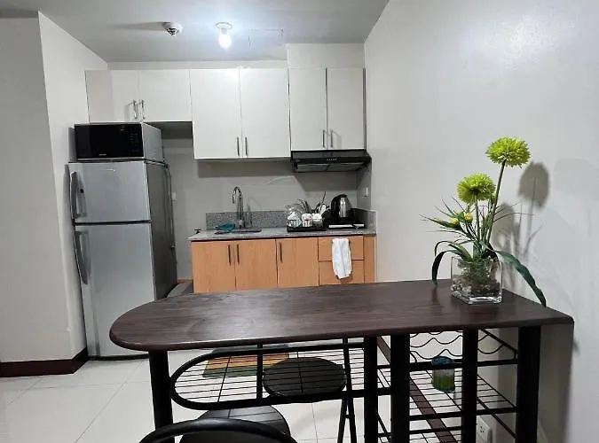 Manhattan Heights Towerb In Araneta Cubao 5mins Walk To Smart Araneta Aparthotel 4*